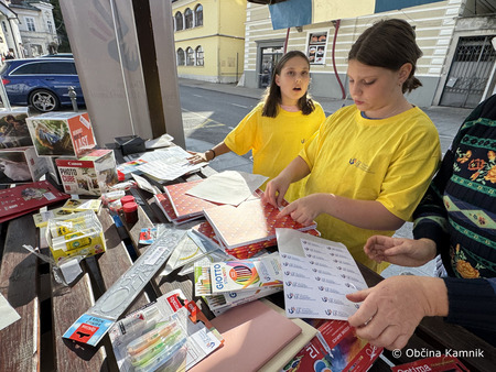 Društvo prijateljev mladine Kamnik na Glavnem trgu (3)